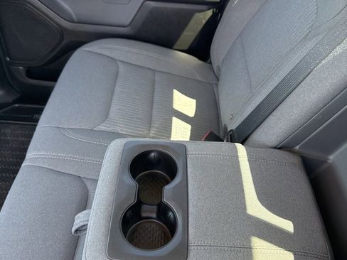 Used 2019 RAM 1500 Big Horn AWD/4WD image 30