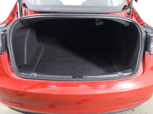 Used 2023 Tesla Model 3 Standard Range image 16