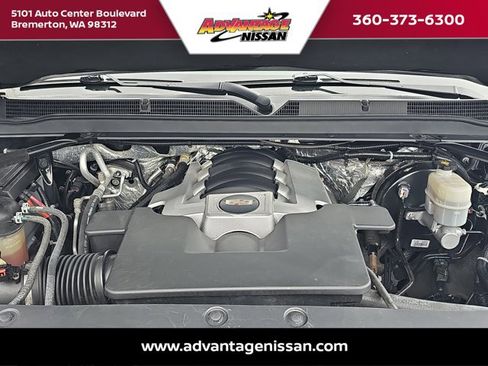 Used 2017 Cadillac Escalade ESV Premium Luxury AWD/4WD image 23