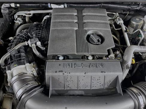 Used 2025 Nissan Frontier SV RWD image 29