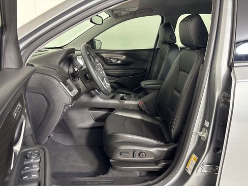 Used 2023 GMC Terrain SLT w/ Elevation Edition FWD image 14