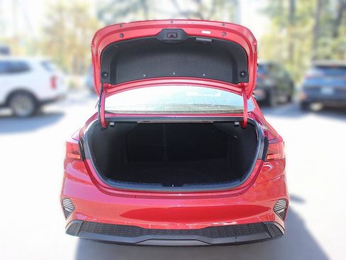 Certified 2023 Kia Forte LXS image 8