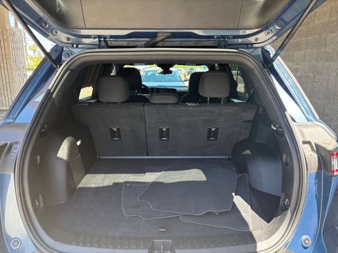 Used 2025 Chevrolet Equinox LT FWD image 31