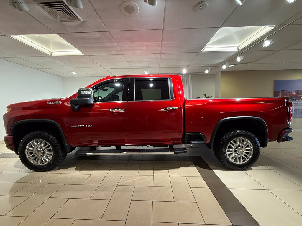 Used 2022 Chevrolet Silverado 2500 High Country w/ Z71 Off-Road Package AWD/4WD image 2