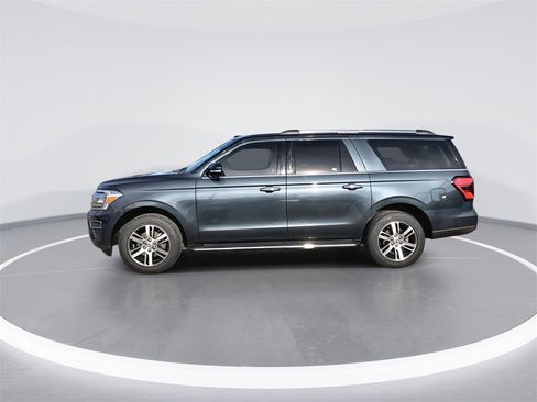 Used 2022 Ford Expedition Max Limited image 5