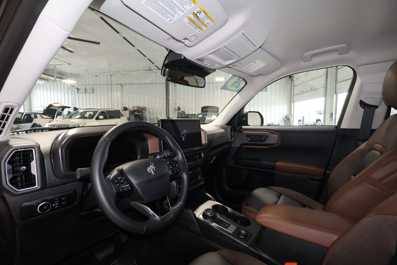 Used 2026 Ford Bronco Sport Outer Banks AWD/4WD image 9