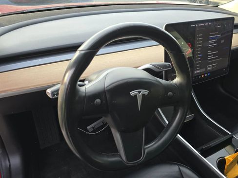 Used 2018 Tesla Model 3 Long Range image 14