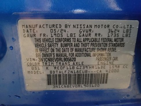 Used 2024 Nissan Versa SV FWD image 33