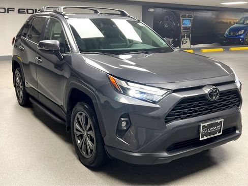 Used 2025 Toyota RAV4 XLE Premium w/ Weather Package AWD/4WD image 1