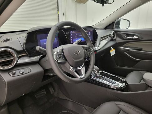 New 2026 Chevrolet Trax ACTIV w/ Sunroof Package image 27