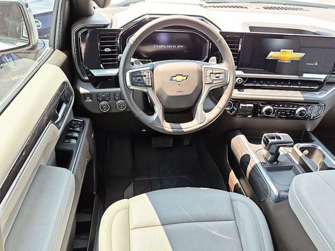 Certified 2026 Chevrolet Silverado 1500 LTZ w/ LTZ Convenience Package II AWD/4WD image 25