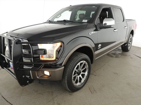 Used 2016 Ford F150 King Ranch w/ Equipment Group 601A Luxury image 3