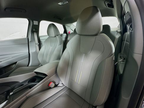 New 2026 Hyundai Elantra Sport FWD image 19