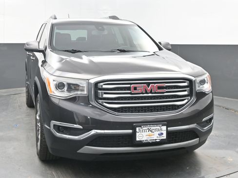 Used 2019 GMC Acadia SLT w/ LPO, Floor Liner Package image 3
