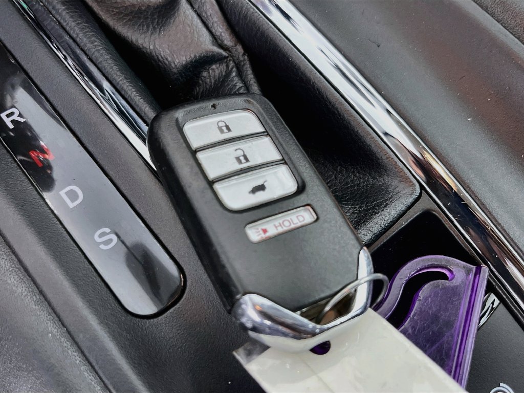 Used 2018 Honda HR-V EX image 22