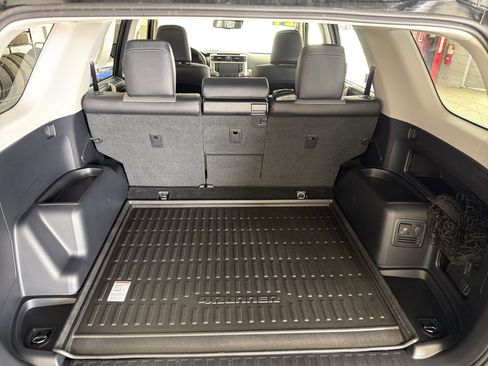 Used 2024 Toyota 4Runner SR5 Premium image 33