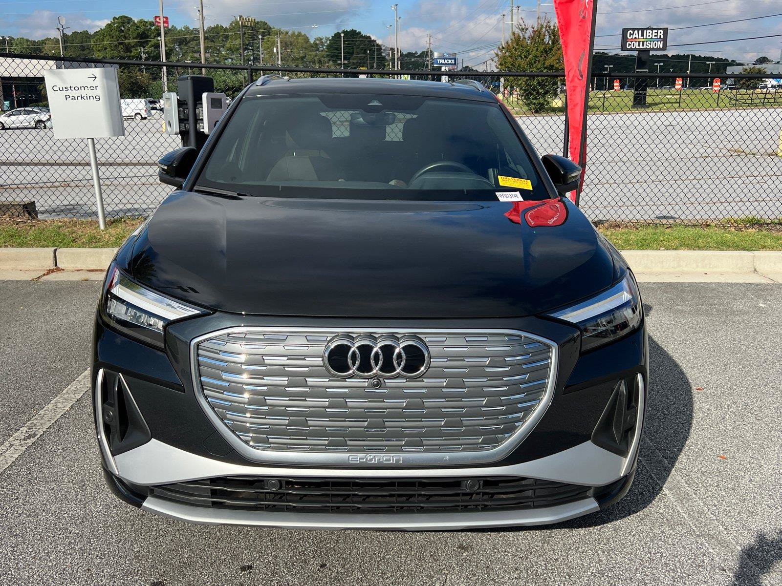Used 2023 Audi Q4 e-tron Premium Plus AWD/4WD image 2