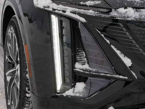 Used 2026 Cadillac Lyriq Sport image 14