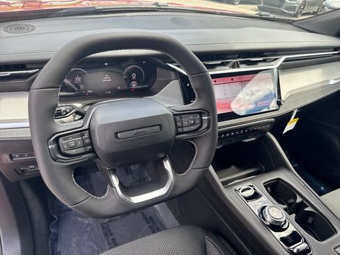 New 2026 Jeep Cherokee Laredo AWD/4WD image 14