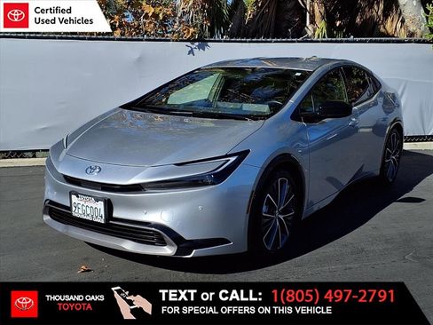 Certified 2023 Toyota Prius XLE image 1