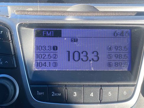 Used 2014 Hyundai Accent GLS FWD image 35