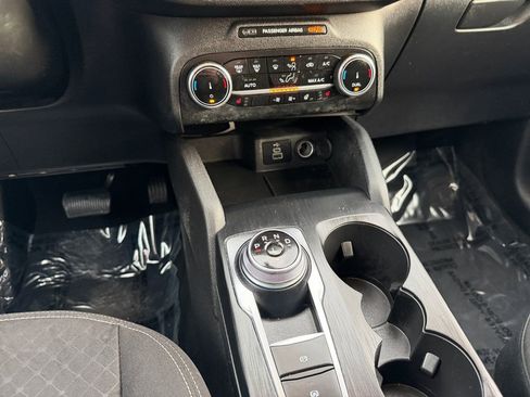Used 2024 Ford Escape Active image 11