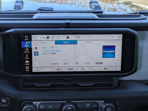 New 2026 Jeep Gladiator Sport image 19