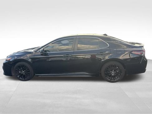 Used 2023 Toyota Camry SE w/ Audio Upgrade Package FWD image 14