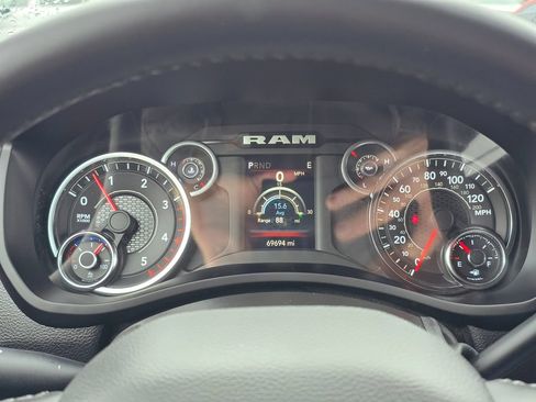 Used 2022 RAM 2500 Big Horn w/ Night Edition AWD/4WD image 20