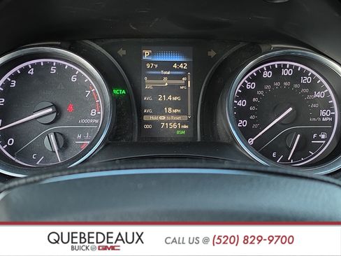 Used 2020 Toyota Camry SE w/ Convenience Package FWD image 16