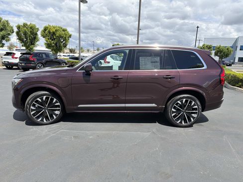 New 2026 Volvo XC90 T8 Ultra w/ Lounge Package AWD/4WD image 4