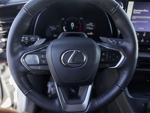 Used 2024 Lexus TX 350 FWD image 15