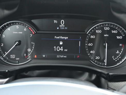 Certified 2025 Cadillac XT5 Luxury FWD image 12