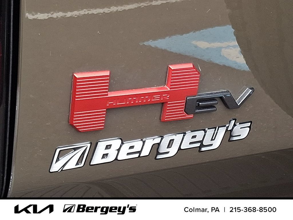 Used 2024 GMC Hummer EV 3X w/ LPO, Illumination Package AWD/4WD image 31