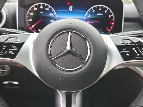 New 2026 Mercedes-Benz C 300 4MATIC Sedan image 14