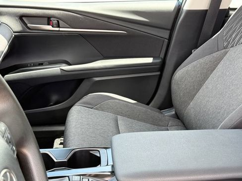 Used 2026 Toyota Camry LE w/ Convenience Package FWD image 11