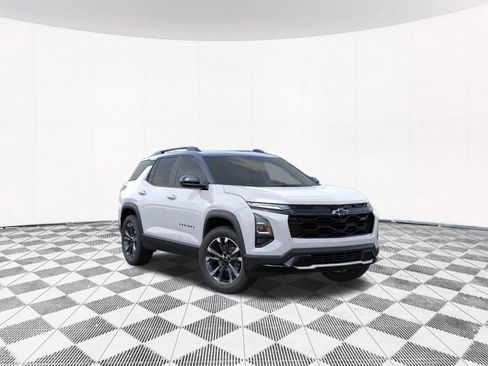 New 2026 Chevrolet Equinox RS w/ Convenience Package III FWD image 8