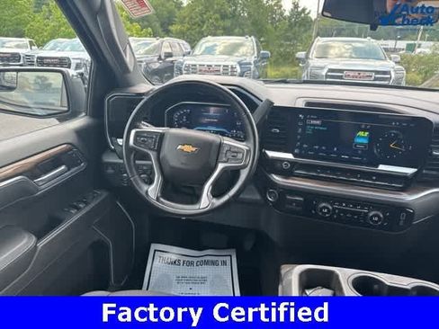 Certified 2023 Chevrolet Silverado 1500 LT AWD/4WD image 12