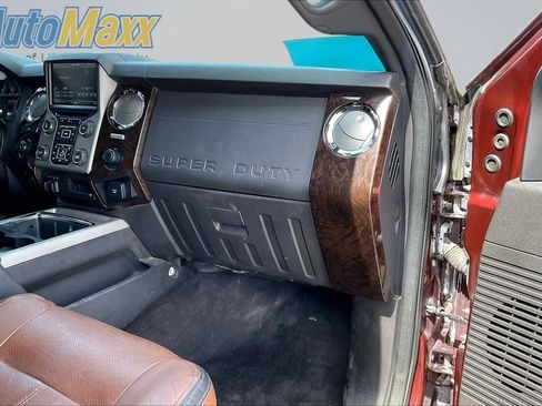 Used 2015 Ford F350 Platinum w/ Platinum Package AWD/4WD image 28