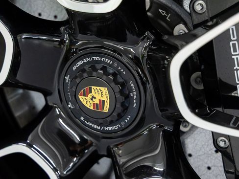 Used 2025 Porsche 911 Turbo S w/ 911 Turbo Sportdesign Package image 19