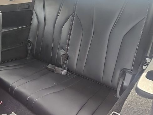 Used 2022 Acura MDX SH-AWD w/ Advance Package image 8