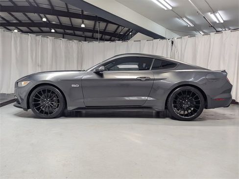 Used 2017 Ford Mustang GT image 25