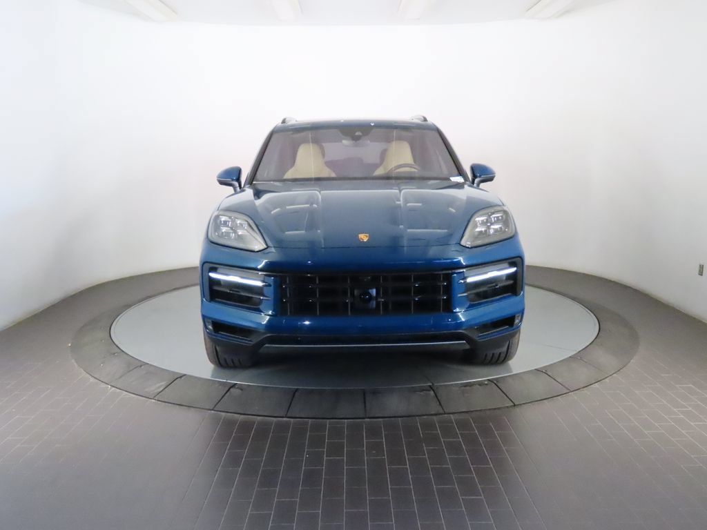 Certified 2026 Porsche Cayenne S AWD/4WD image 10