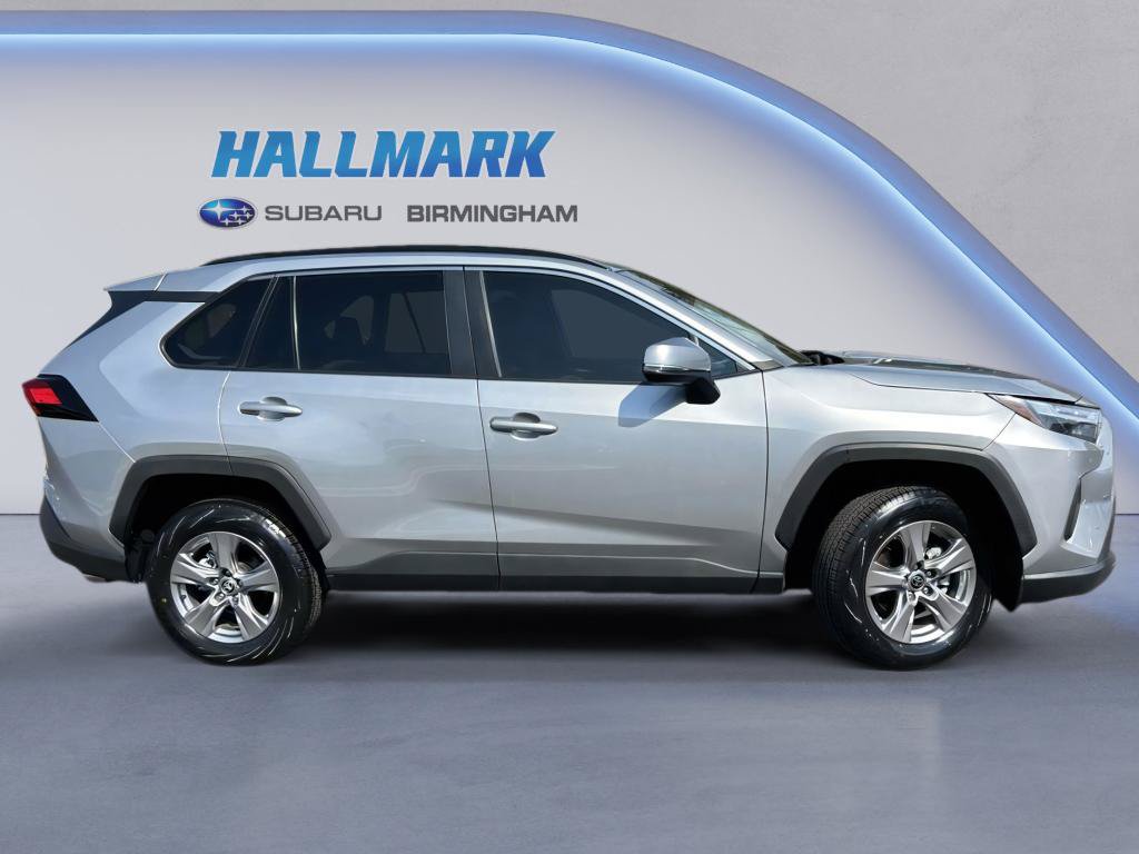 Used 2023 Toyota RAV4 XLE w/ Convenience Package FWD image 2
