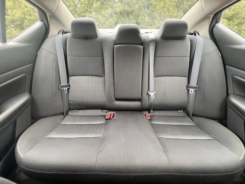 Used 2024 Nissan Altima 2.5 S image 27