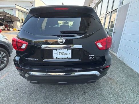 Used 2019 Nissan Pathfinder SV AWD/4WD image 5