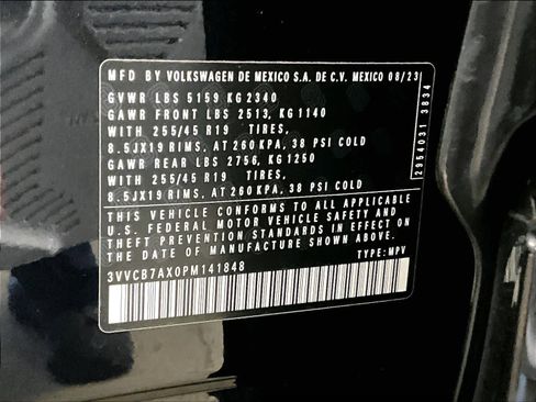 Used 2023 Volkswagen Tiguan SE R-Line FWD image 35