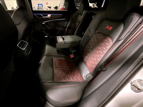 Used 2025 Audi RS 6 performance image 18