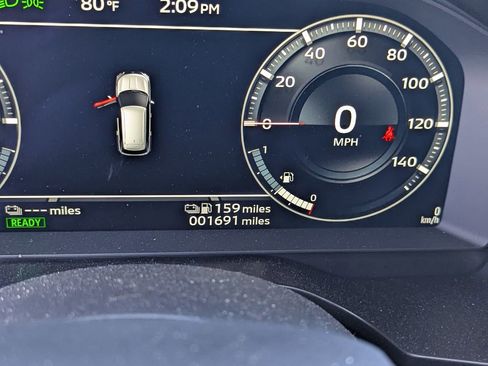 Used 2025 Mitsubishi Outlander 4WD Plug-In Hybrid image 28