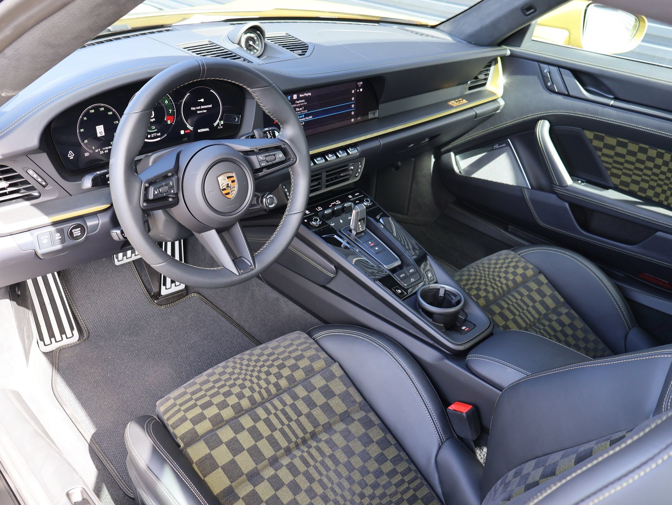 Certified 2026 Porsche 911 Carrera GTS RWD image 4